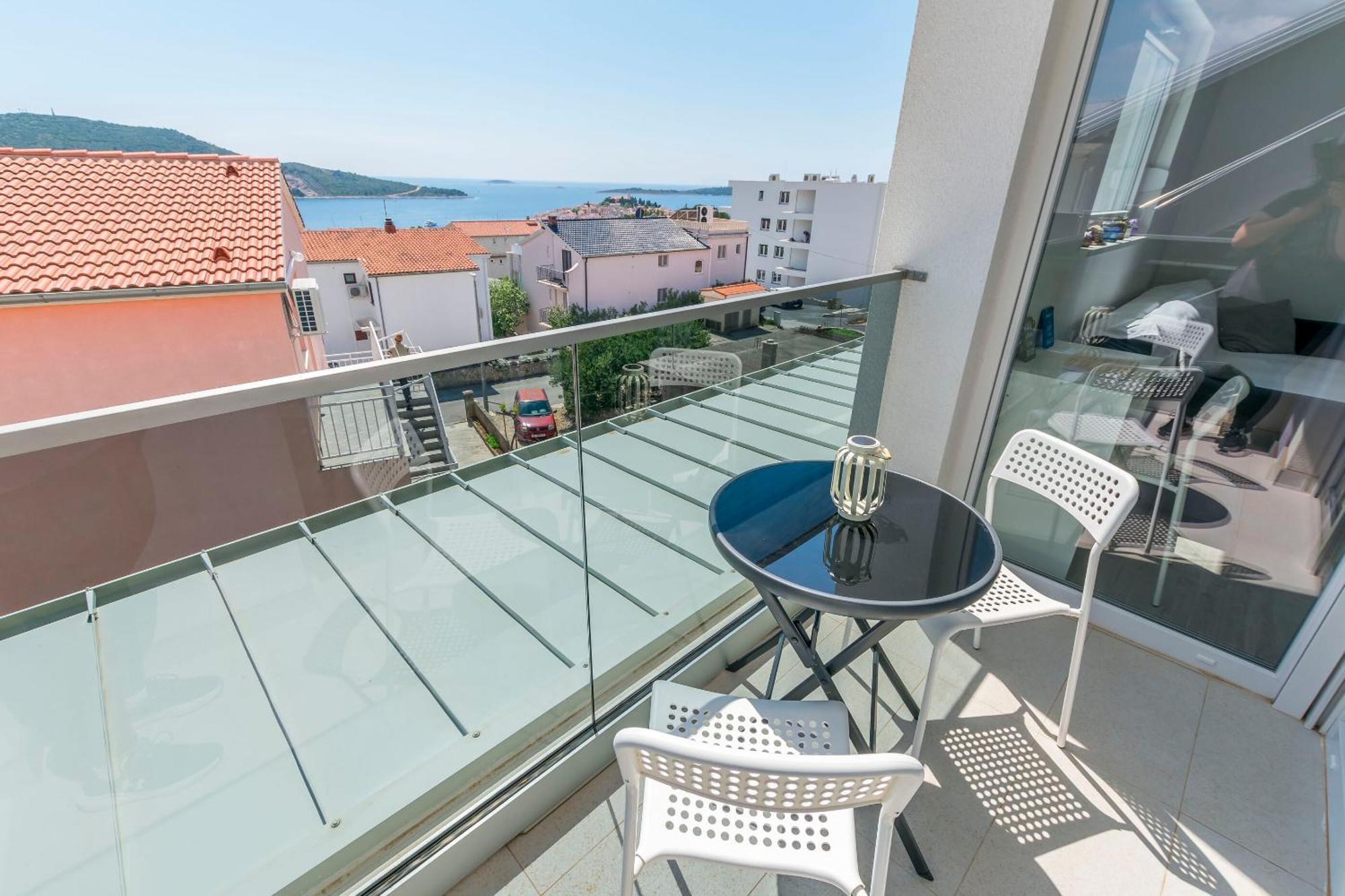 Apartments Tonka Primošten Стая снимка