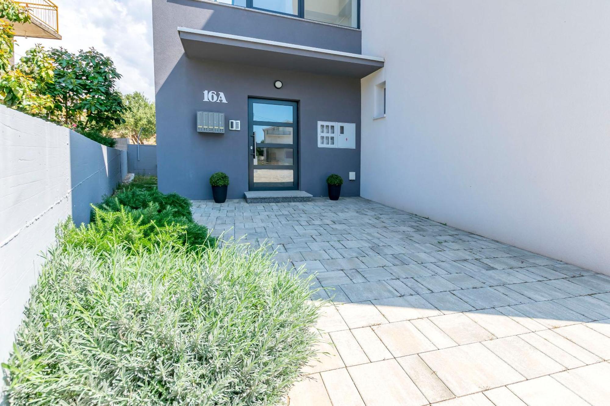 Apartments Tonka Primošten Екстериор снимка